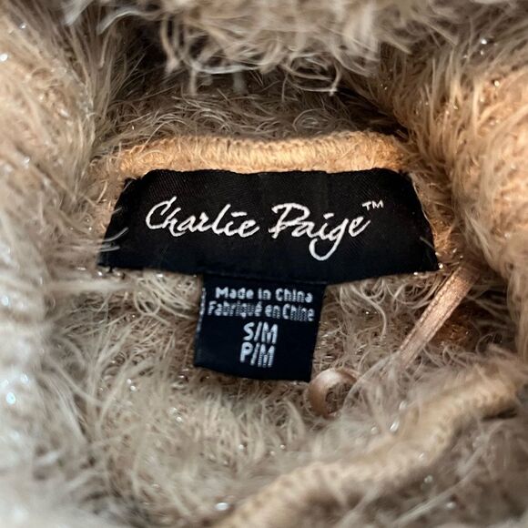 🎄Charlie Paige Furry Turtleneck Sweater - Picture 6 of 12